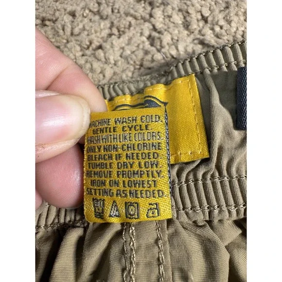 The Foundry Quick Dri Shorts Men 44x44 Brown Cargo Pockets Lightweight Utility - Picture 3 of 7